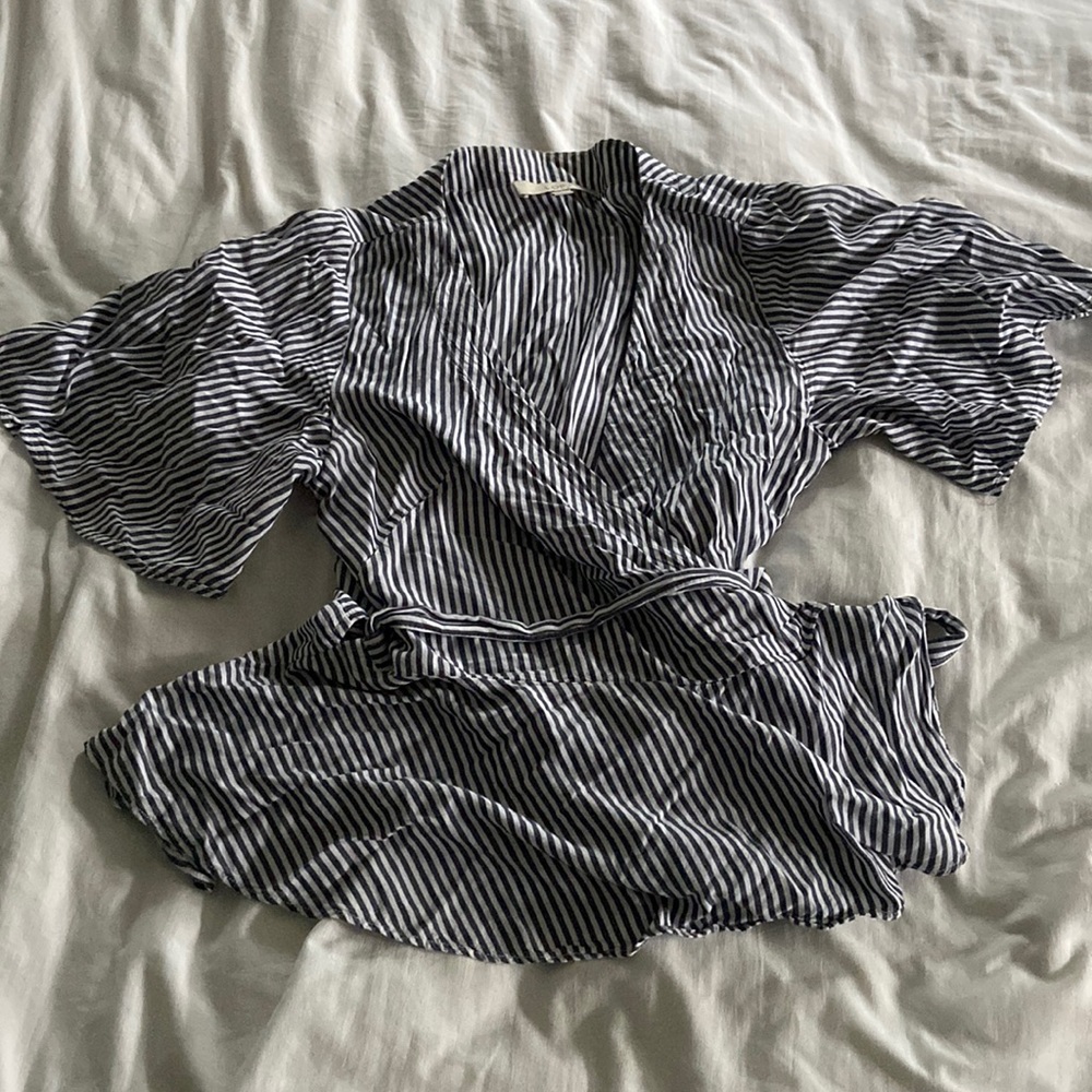 Tie waist top